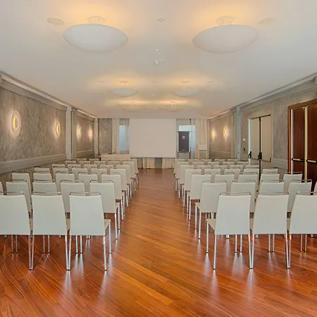 Nh Centro Hotell Turin