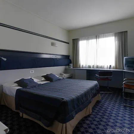 Nh 센트로 4*