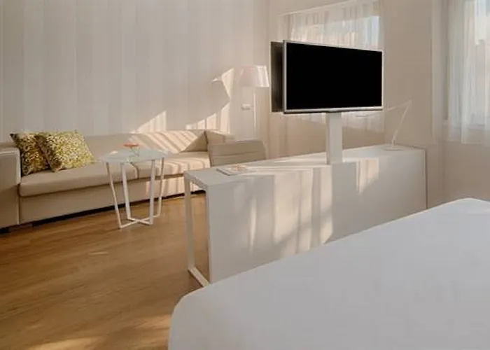 Hotel Nh Centro
