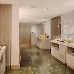 فندق Nh Centro 4*