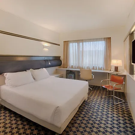 Nh Centro Hotel