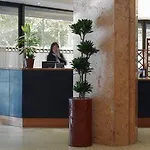 Отель Nh Centro 4*