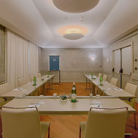 Nh 센트로 4* 토리노