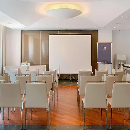Hotel Nh Centro